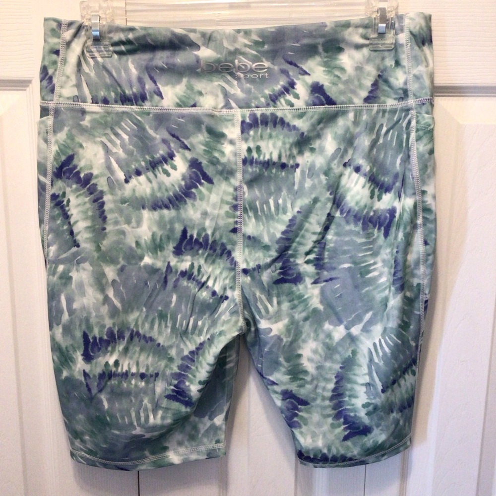 Bebe Sport Womens Plus Size Blue Tie Dye Print 9” High Rise Biker Shorts - Picture 3 of 6